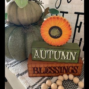 Autumn Blessings Table Decor NWT
